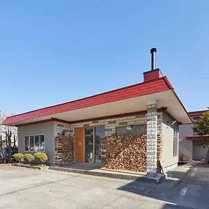 旅馆 Haku 白老町
