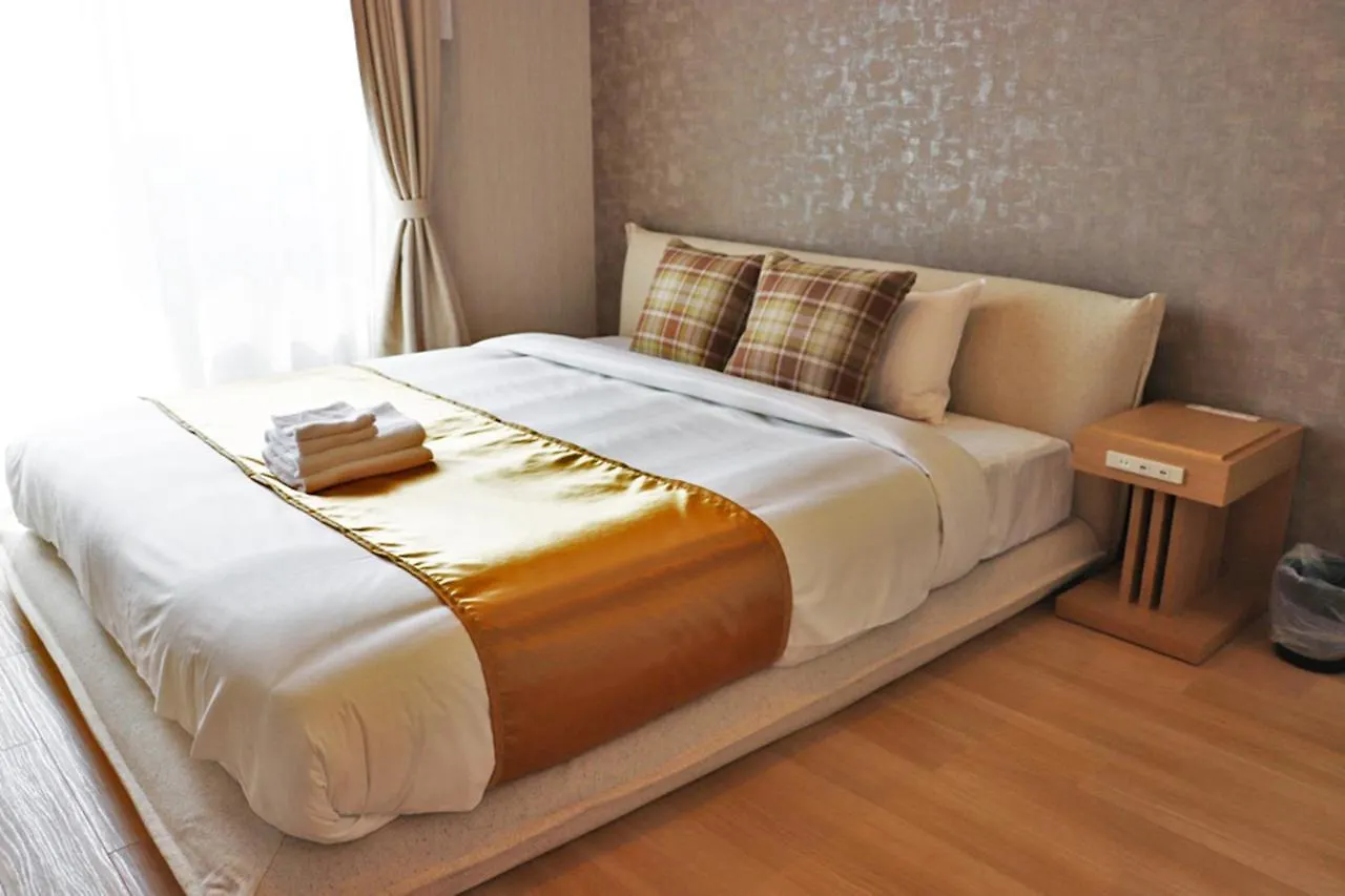 Ostay Vermillion Namba 大阪